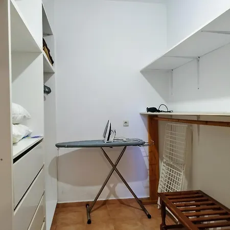 Leni * Αχλαδιές