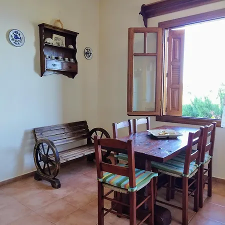 بيت للعطل Leni *